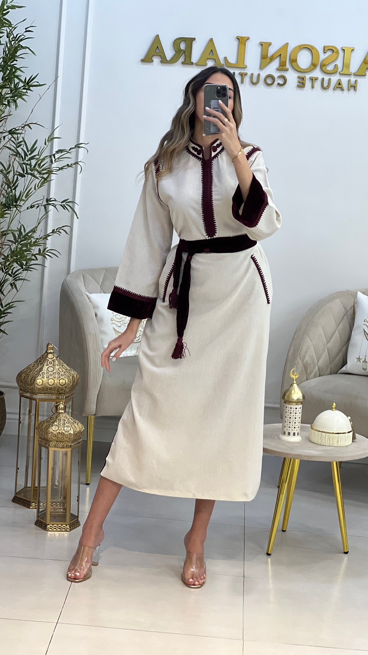 ✨ Caftan en Lin Élégant – Intemporalité &amp; Raffinement