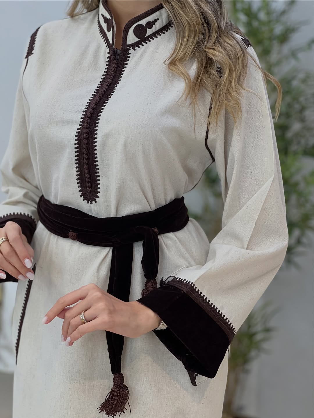 ✨ Caftan en Lin Élégant – Intemporalité &amp; Raffinement