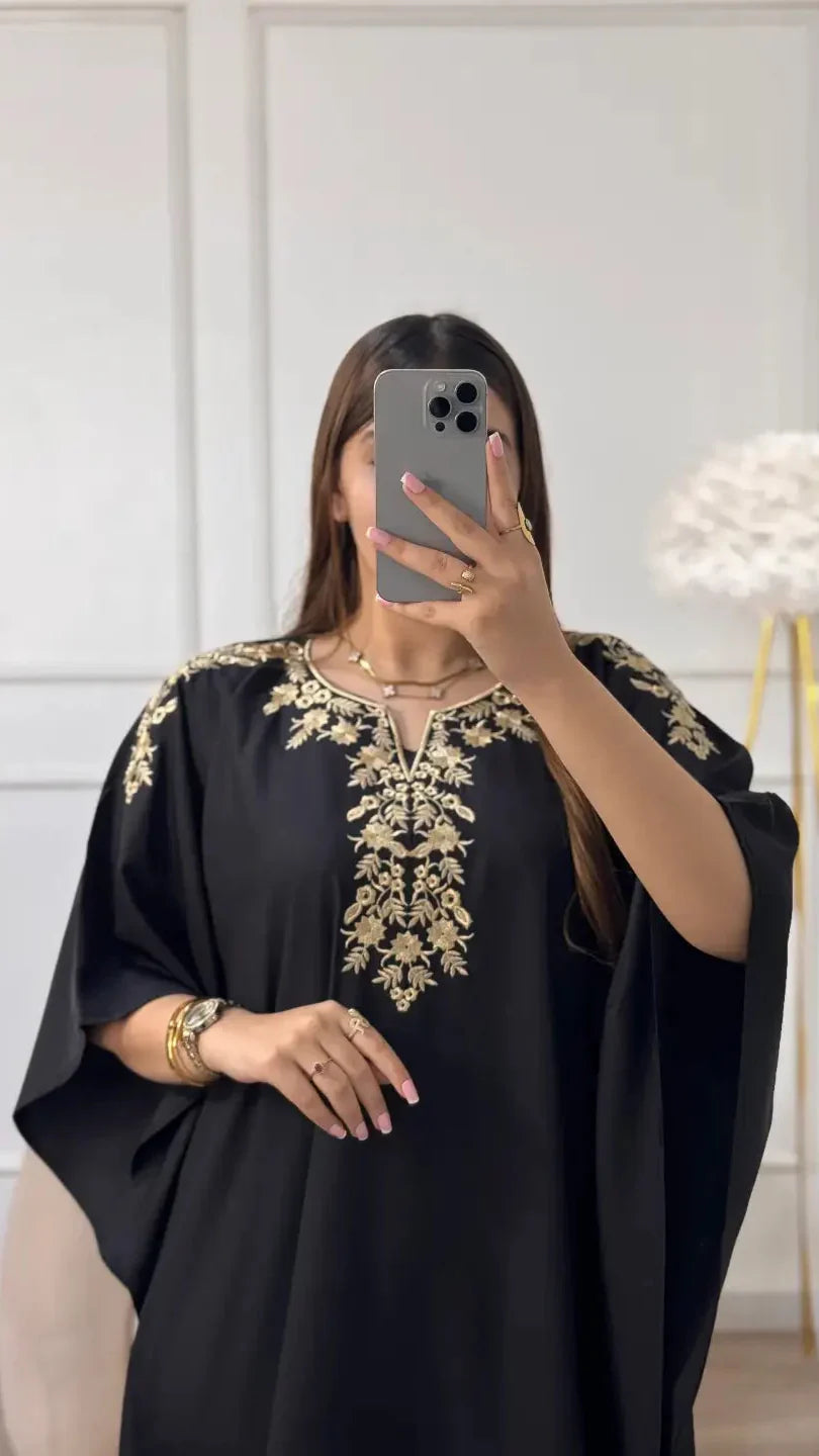 Caftan Sofia – La pièce phare de votre garde-robe élégante