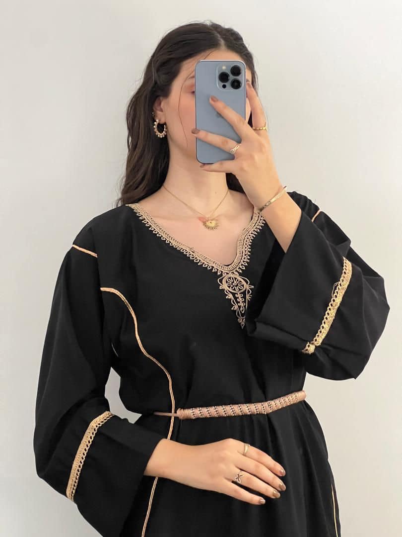 Embroidered Traditional Dress – Elegance &amp; Comfort