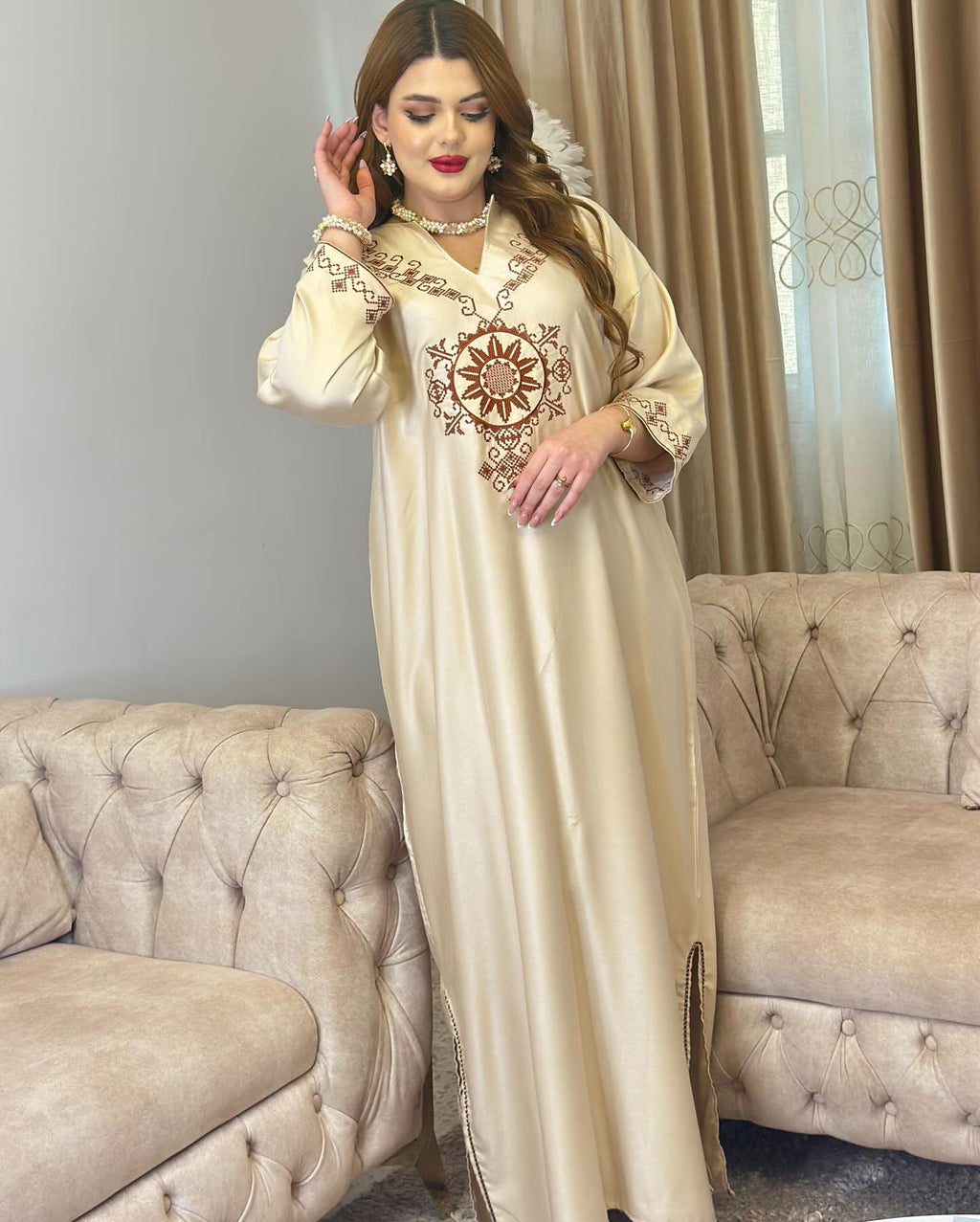 ✨ Caftan Élégance Dorée ✨