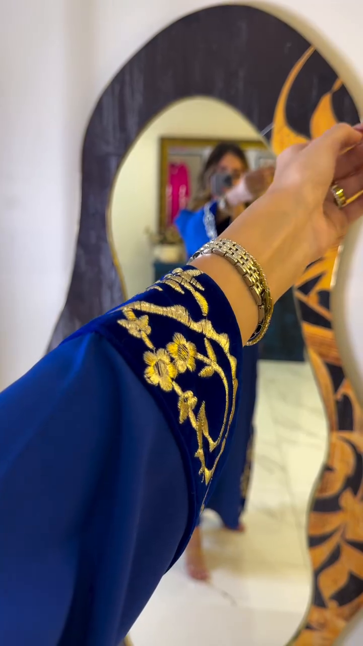 👑 Caftan Bleu Roi – Élégance Royale &amp; Charme Intemporel 👑