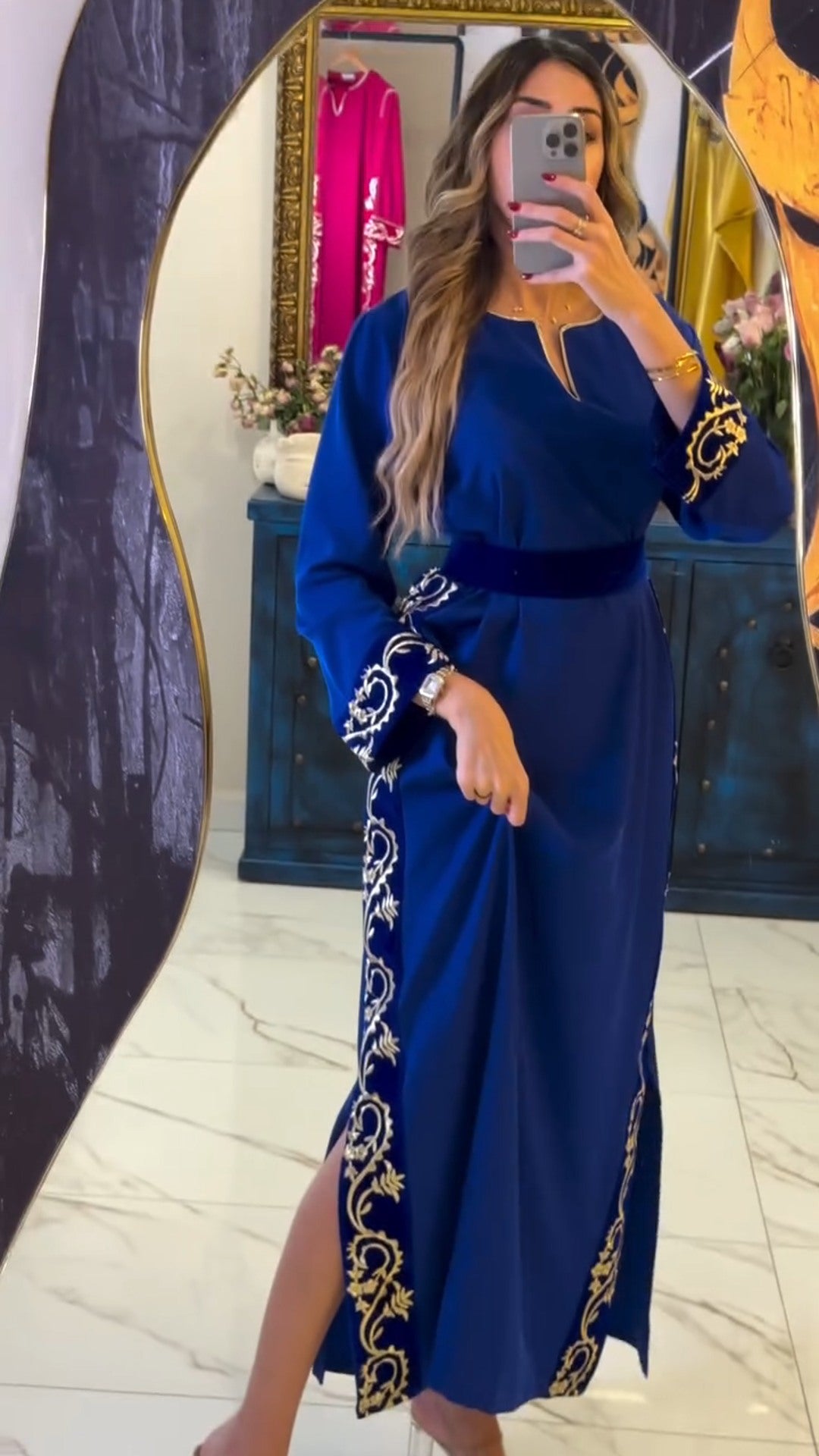 👑 Caftan Bleu Roi – Élégance Royale &amp; Charme Intemporel 👑