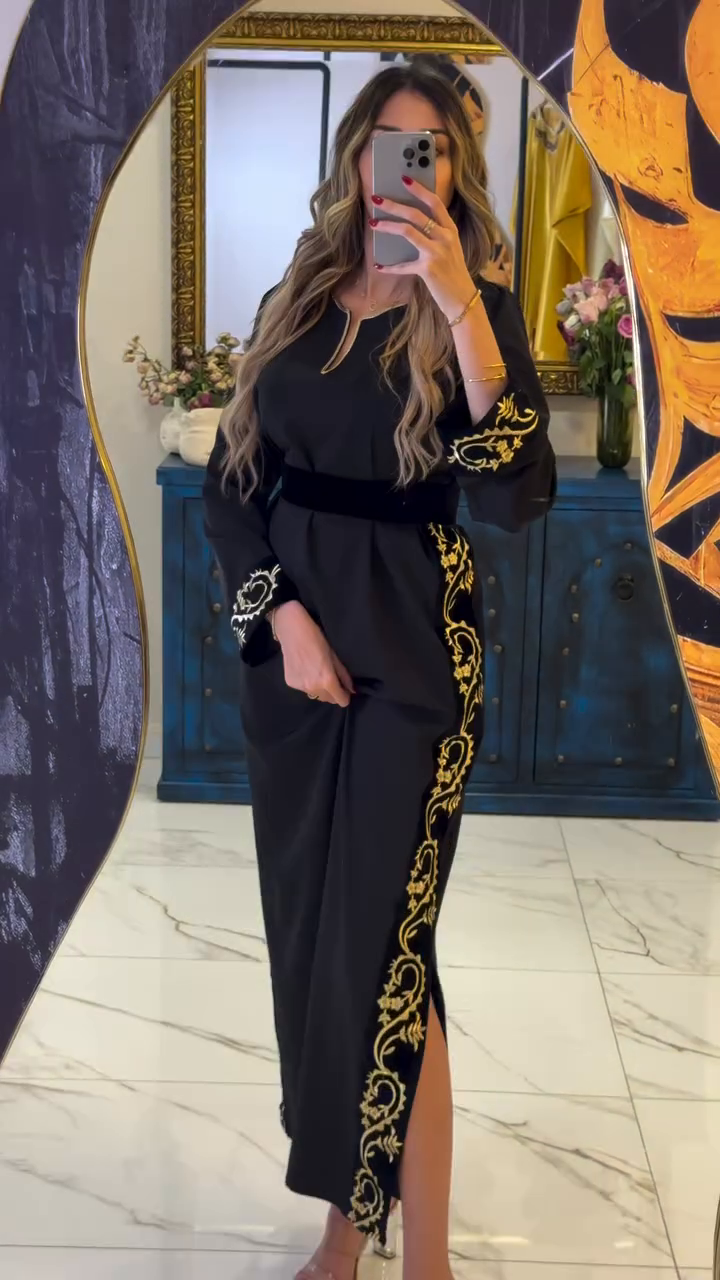 🌹 Caftan Noir Élégance Intemporelle – Raffinement & Modernité 🌹