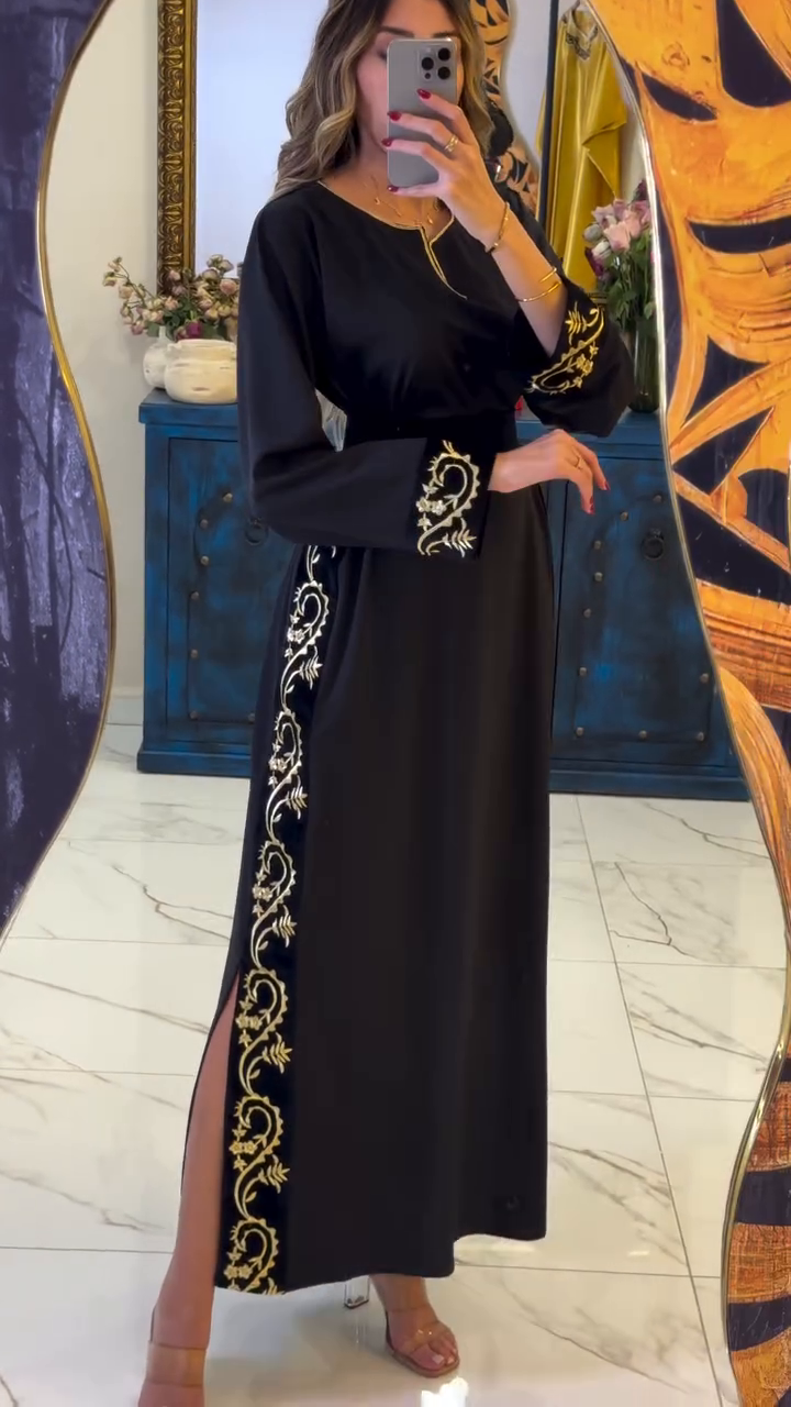 🌹 Caftan Noir Élégance Intemporelle – Raffinement & Modernité 🌹