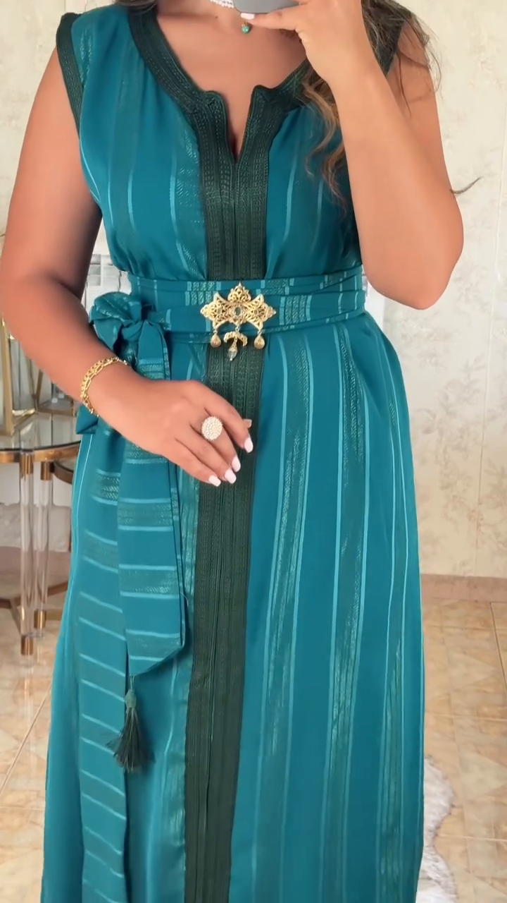 ✨ Caftan Nedjma Vert en Crêpe Premium – Élégance intemporelle & confort absolu ✨