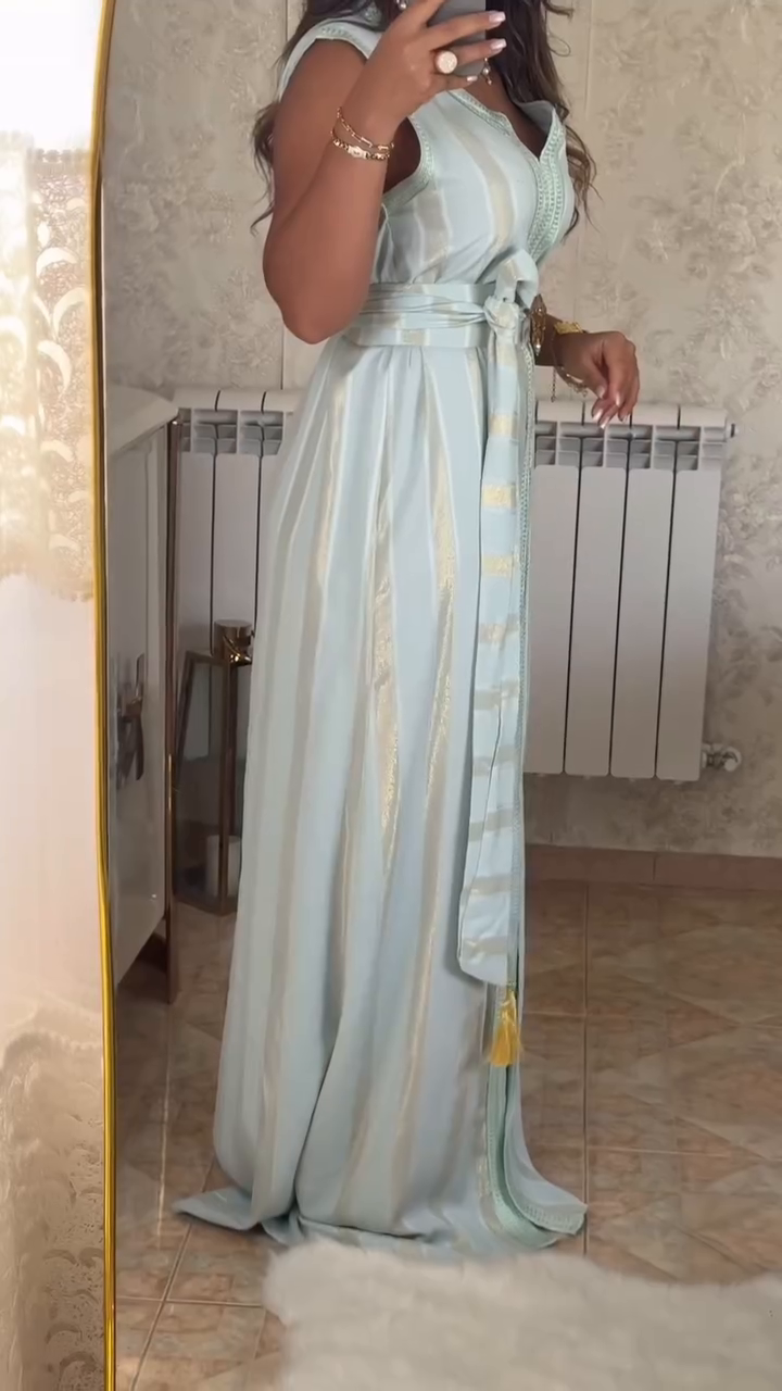 ✨ Caftan Nedjma Bleu Céleste – Élégance et modernité revisitées ✨