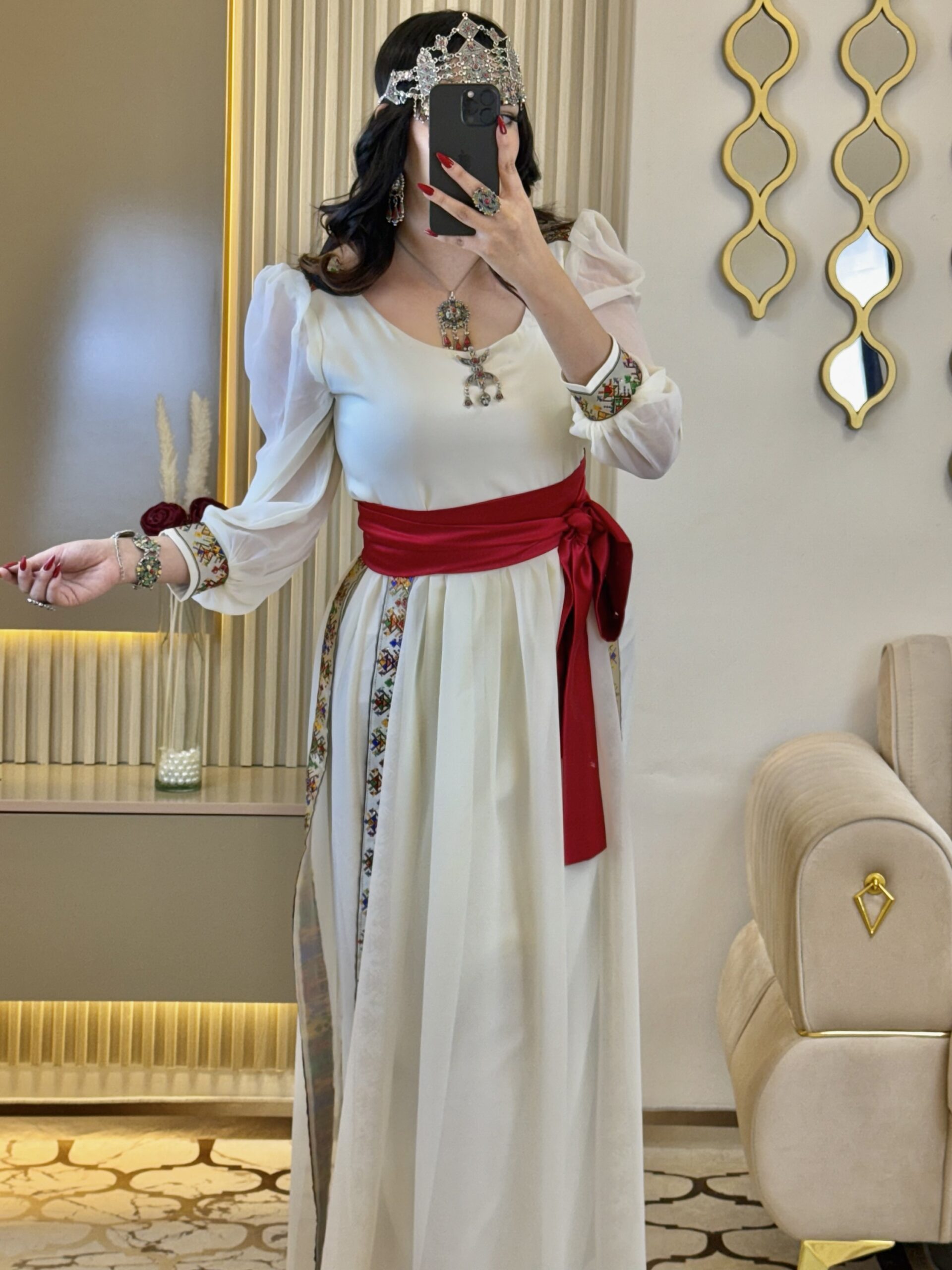🌺 Robe Kabyle Prestige – Tradition & Élégance Réunie