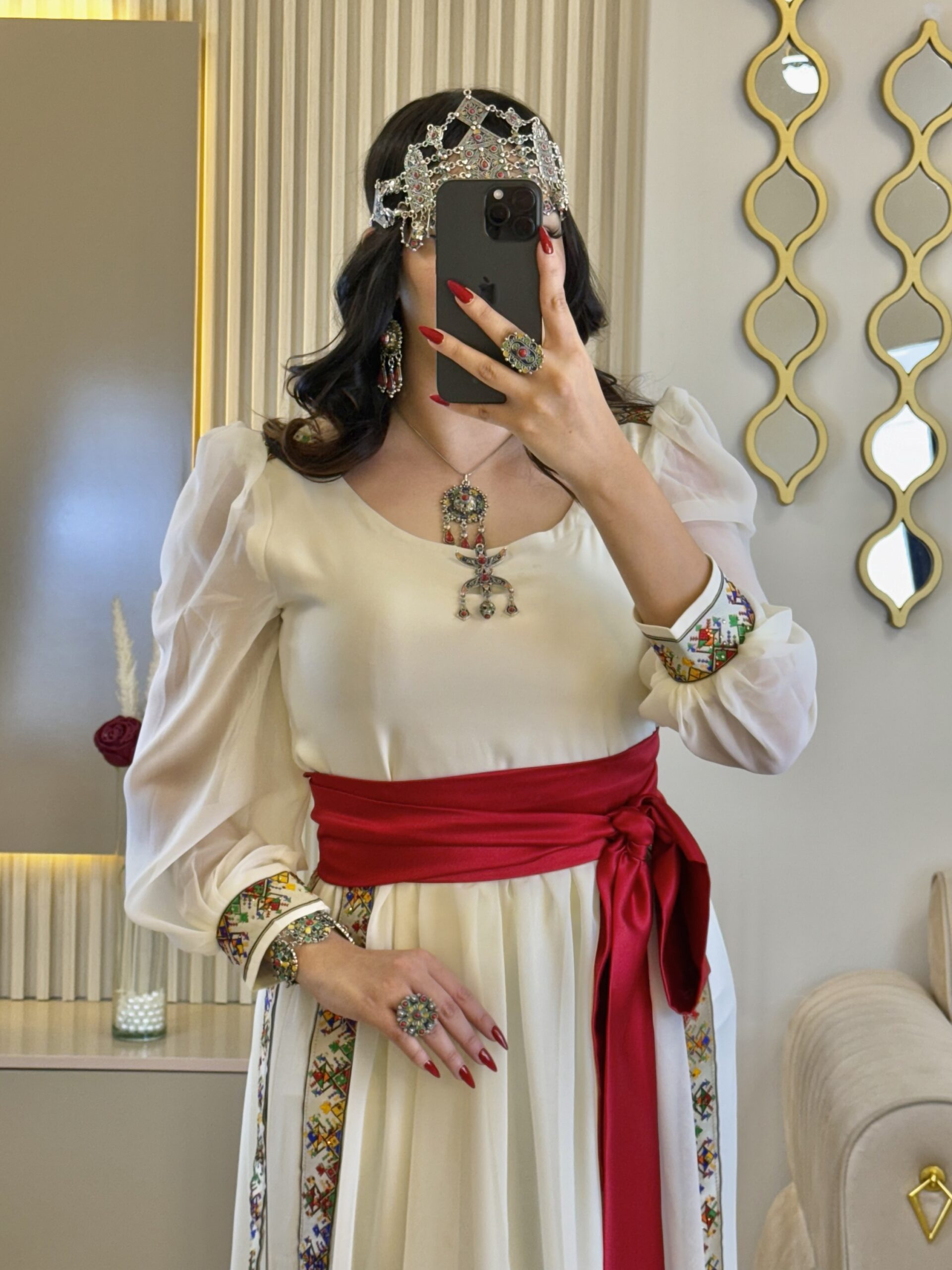 🌺 Robe Kabyle Prestige – Tradition & Élégance Réunie