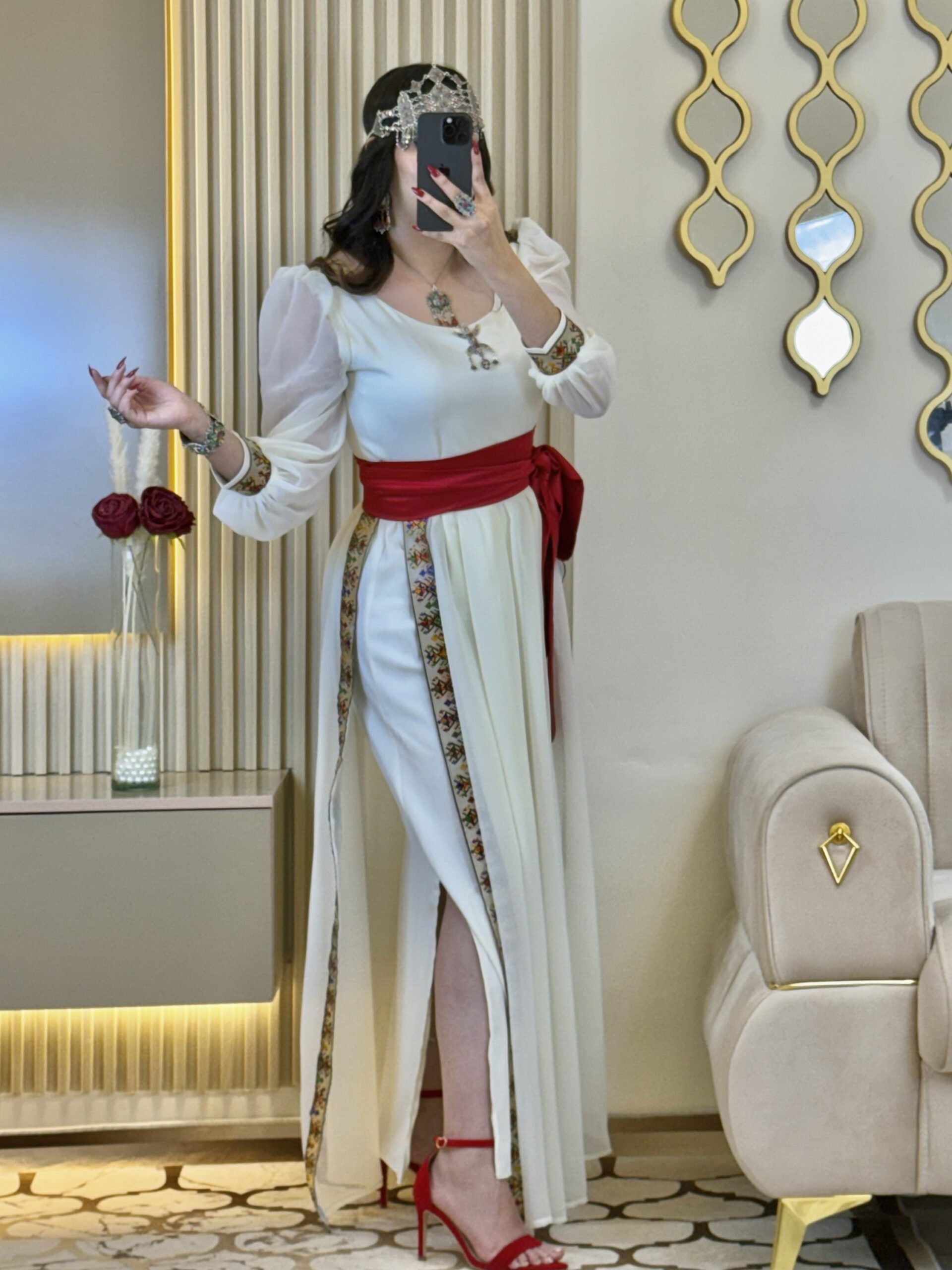 🌺 Robe Kabyle Prestige – Tradition & Élégance Réunie