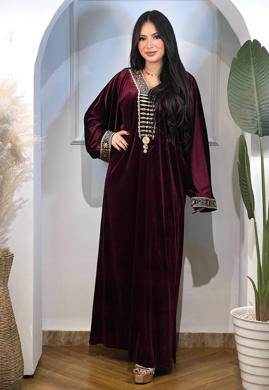 ✨ Robe Longue Élégance Royale