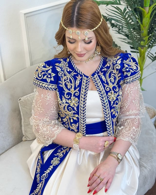 Gallila Moderne Bleu Roi & Ivoire – Élégance Algérienne Réinventée ✨